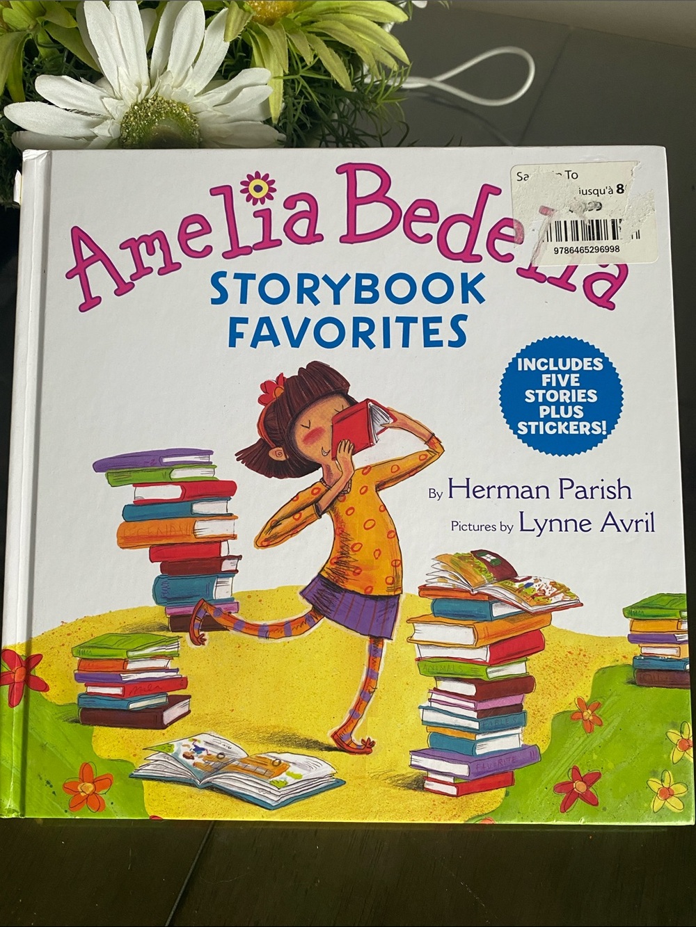 NEW🌈 Amelia Bedelia Storybook Favorites gifts